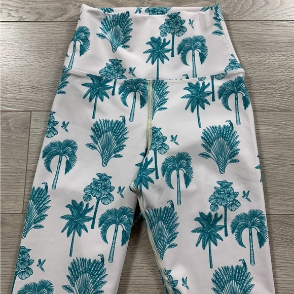 Beach Riot Sport Teal Palm Tree Mesh Leggings - Picture 3 of 11